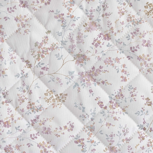 COMFORTER LAURA
